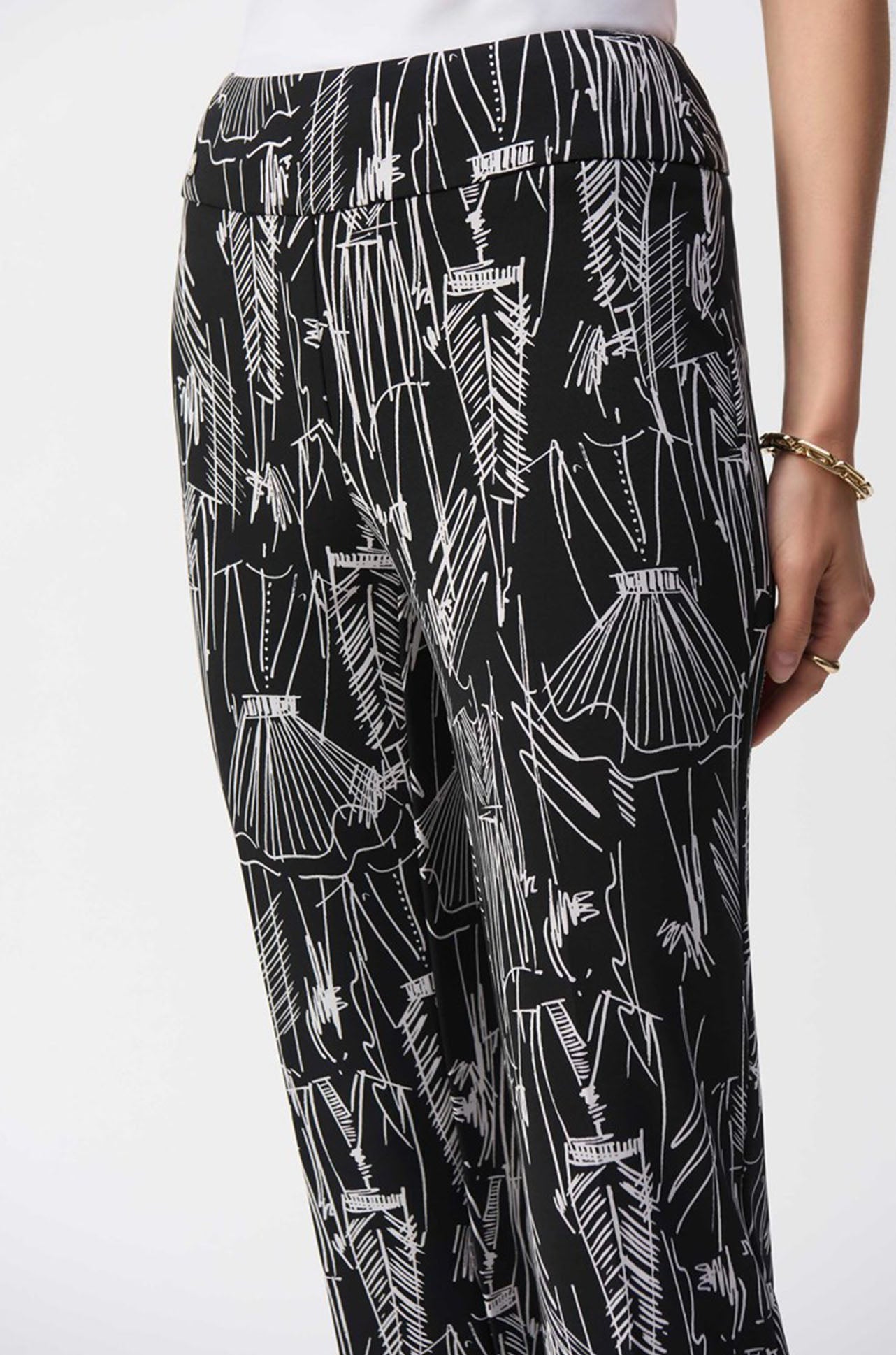 Joseph Ribkoff - Silky Knit Conversational Print Crop Pants