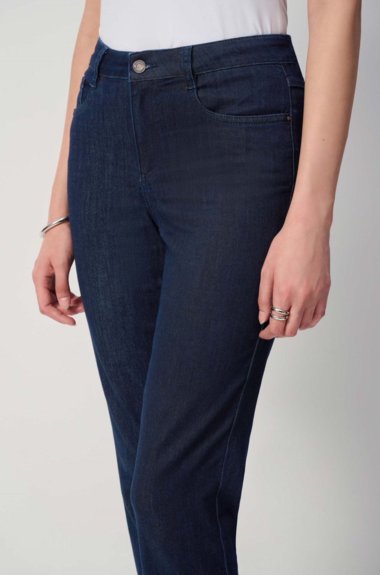 Joseph Ribkoff - Gia Classic Slim Fit Stretch Jeans in Dark Blue
