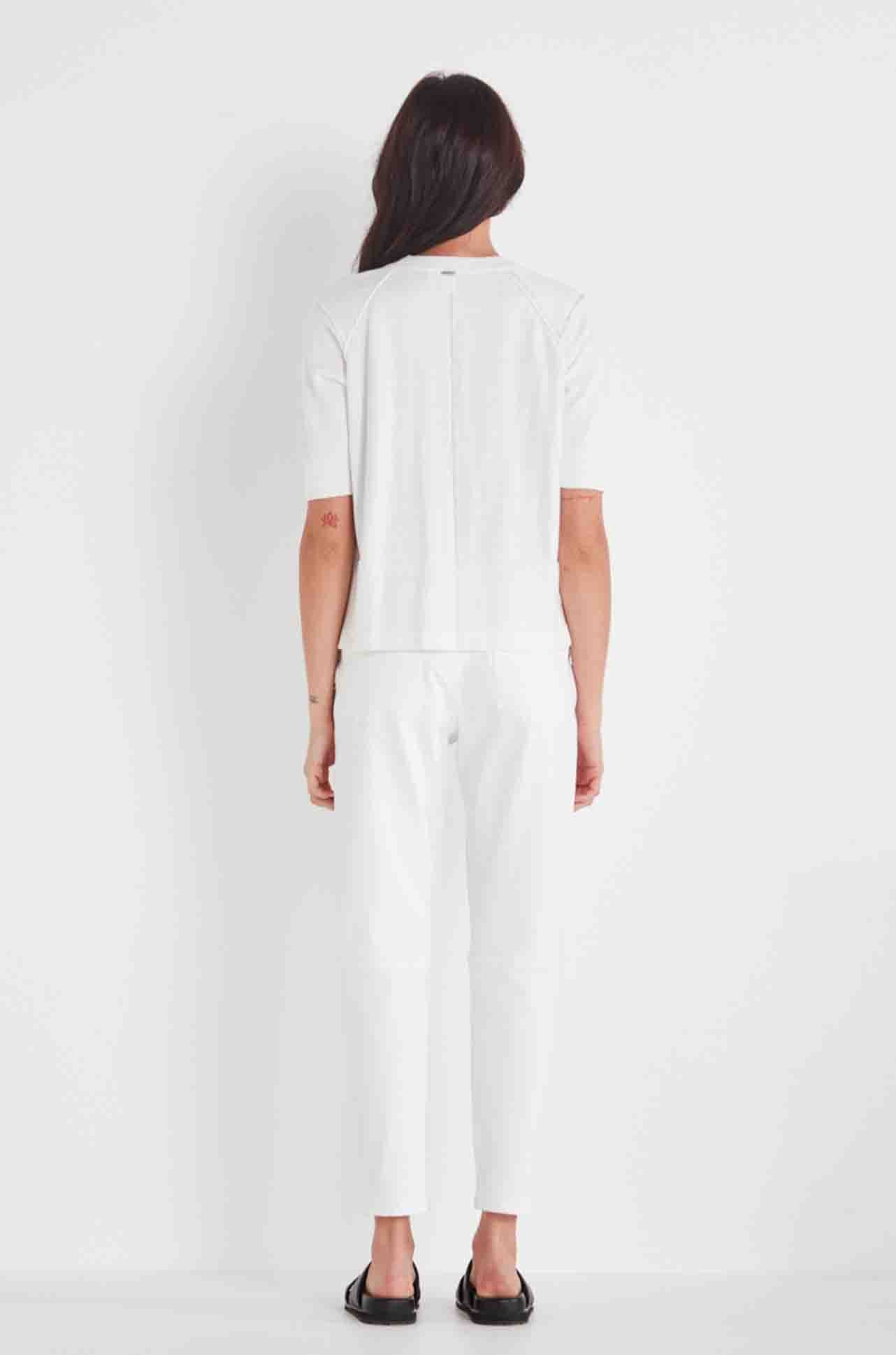 Verge - Amelia Cardi in White