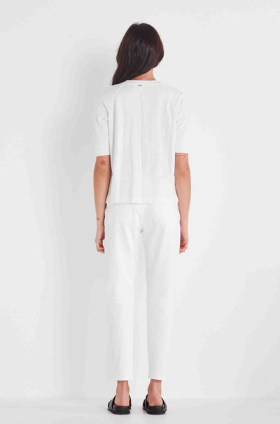 Verge - Amelia Cardi in White