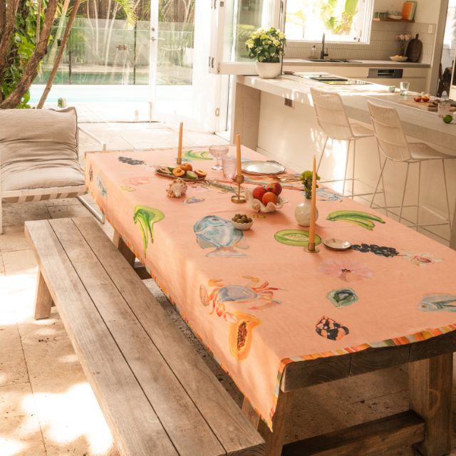 Wandering Folk - Annie Everingham Tabelcloth