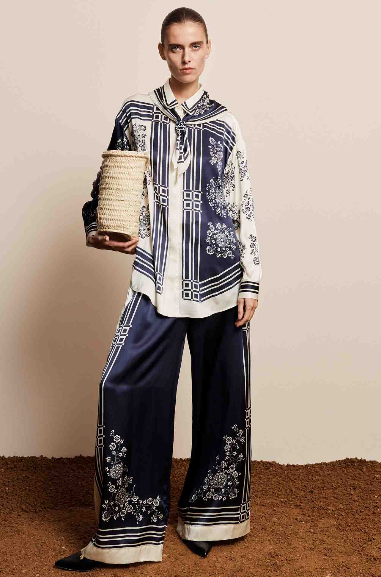 Alèmais - Banderra Scarf Silk Shirt