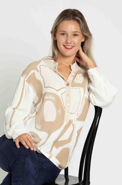 Elisa Cavaletti - Blouse w/ Beige Giraffe Print