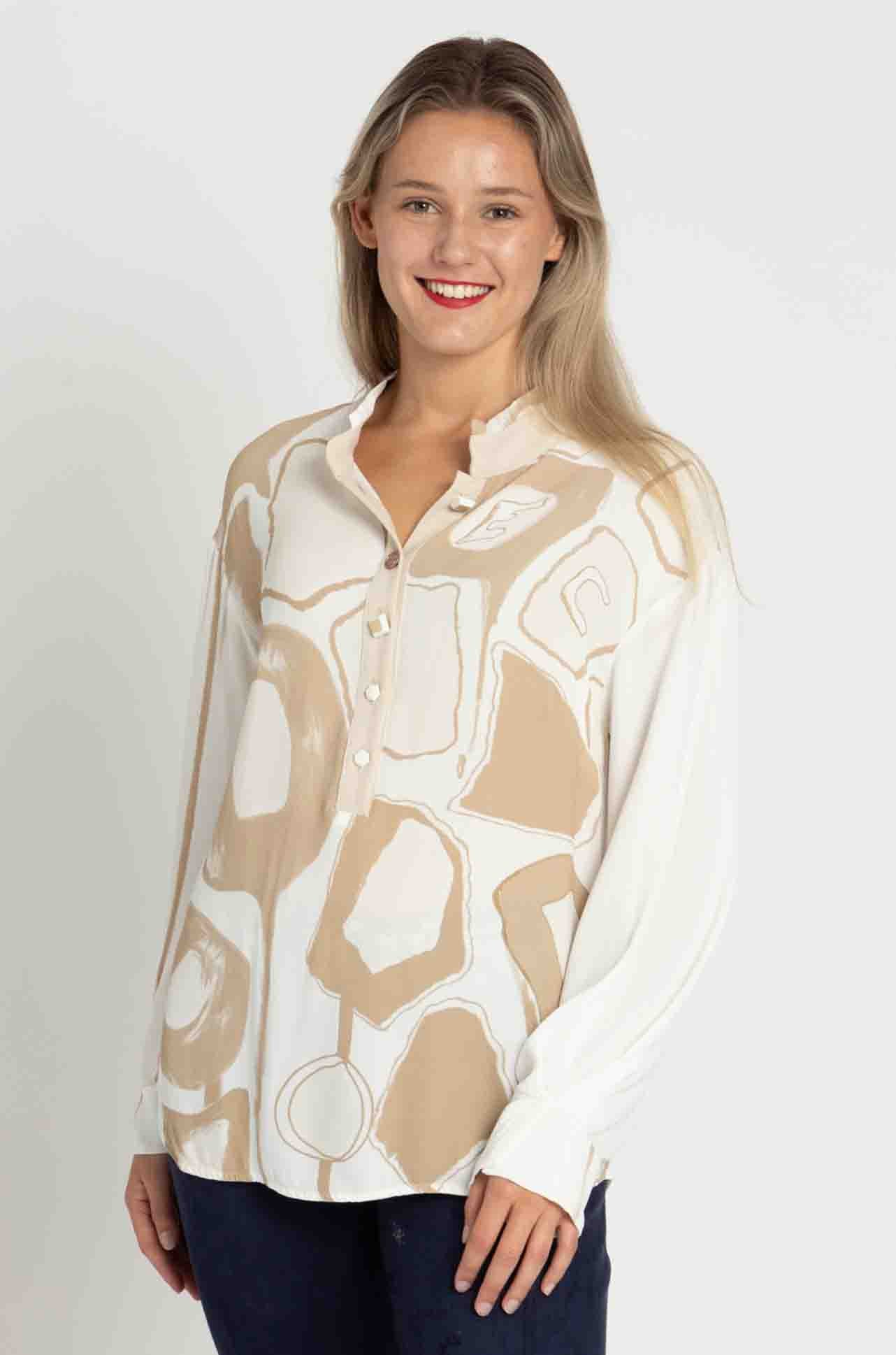 Elisa Cavaletti - Blouse w/ Beige Giraffe Print