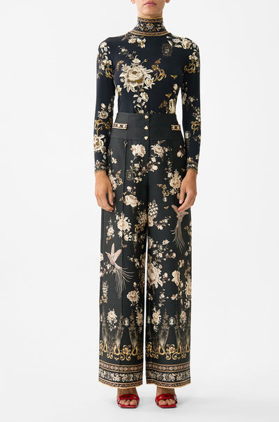 Camilla - Flamenco Folklore Jersey Turtleneck