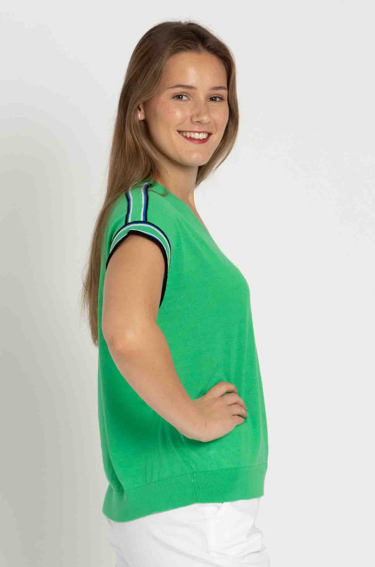 Marc Cain - Casual Knitted Sweater with V-Neck