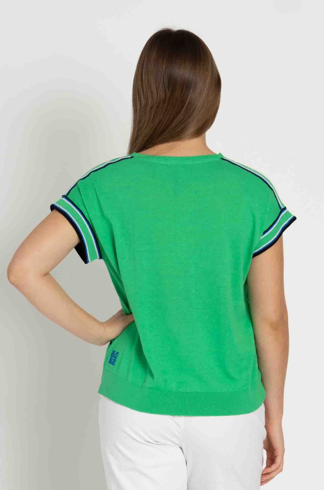 Marc Cain - Casual Knitted Sweater with V-Neck