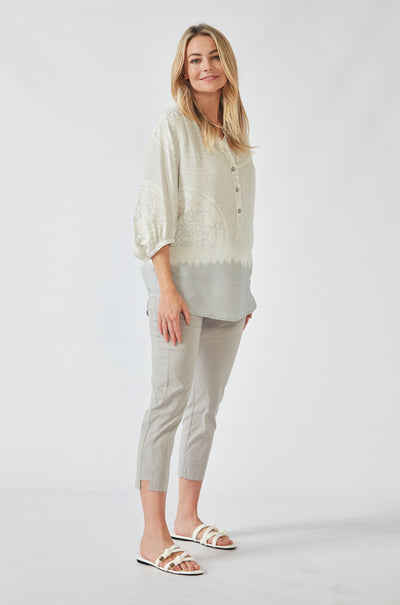 Verge - Coya Blouse in Pumice Print