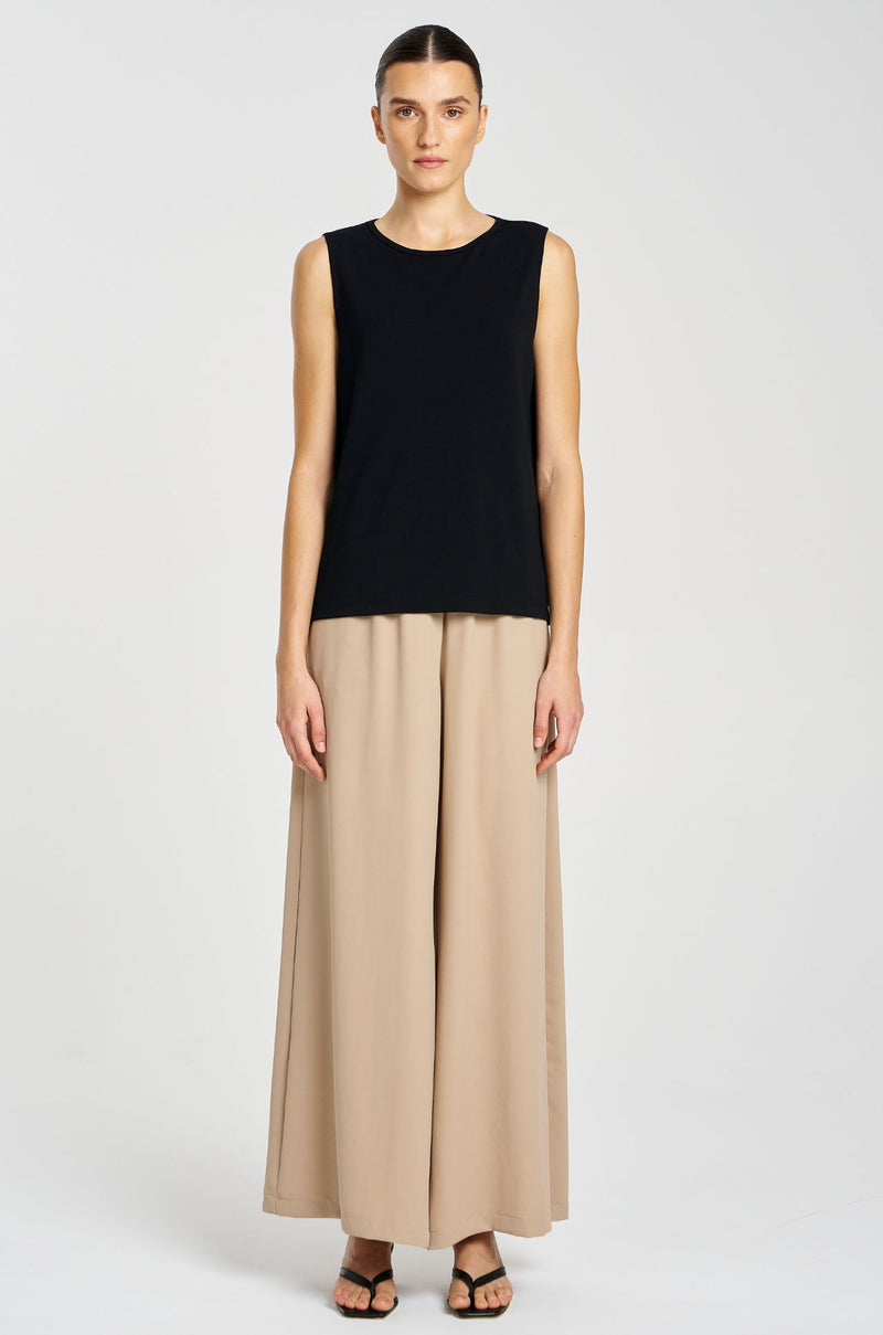 Mela Purdie - Boater Shell in Powder Knit