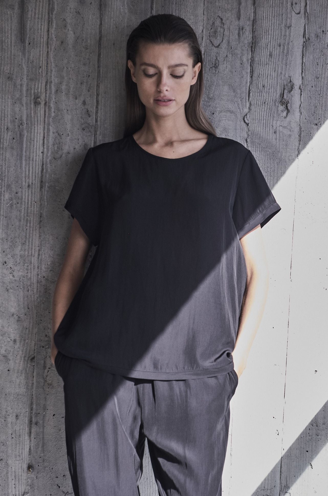 Mela Purdie - Travel T