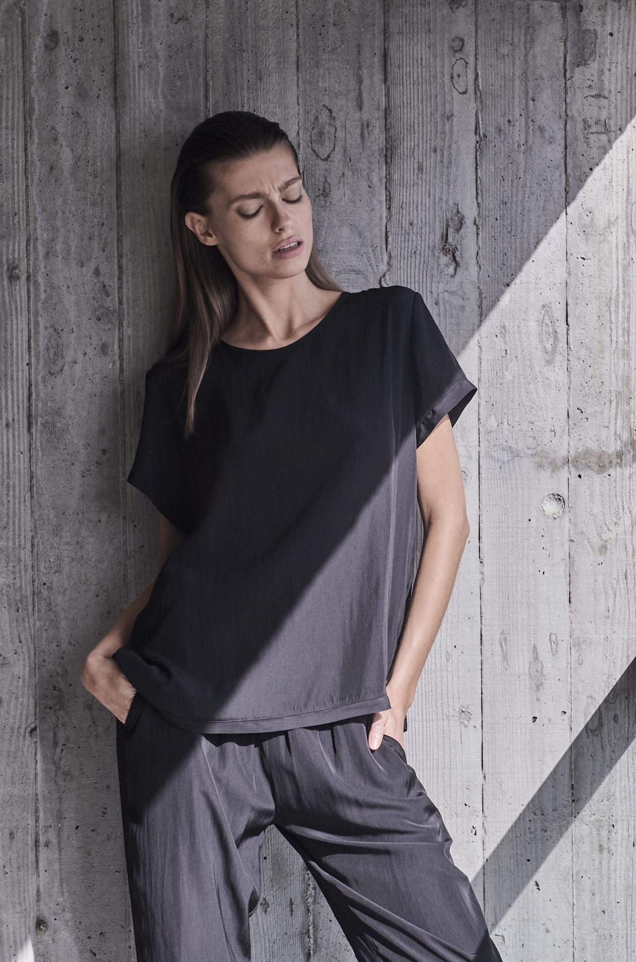 Mela Purdie - Travel T