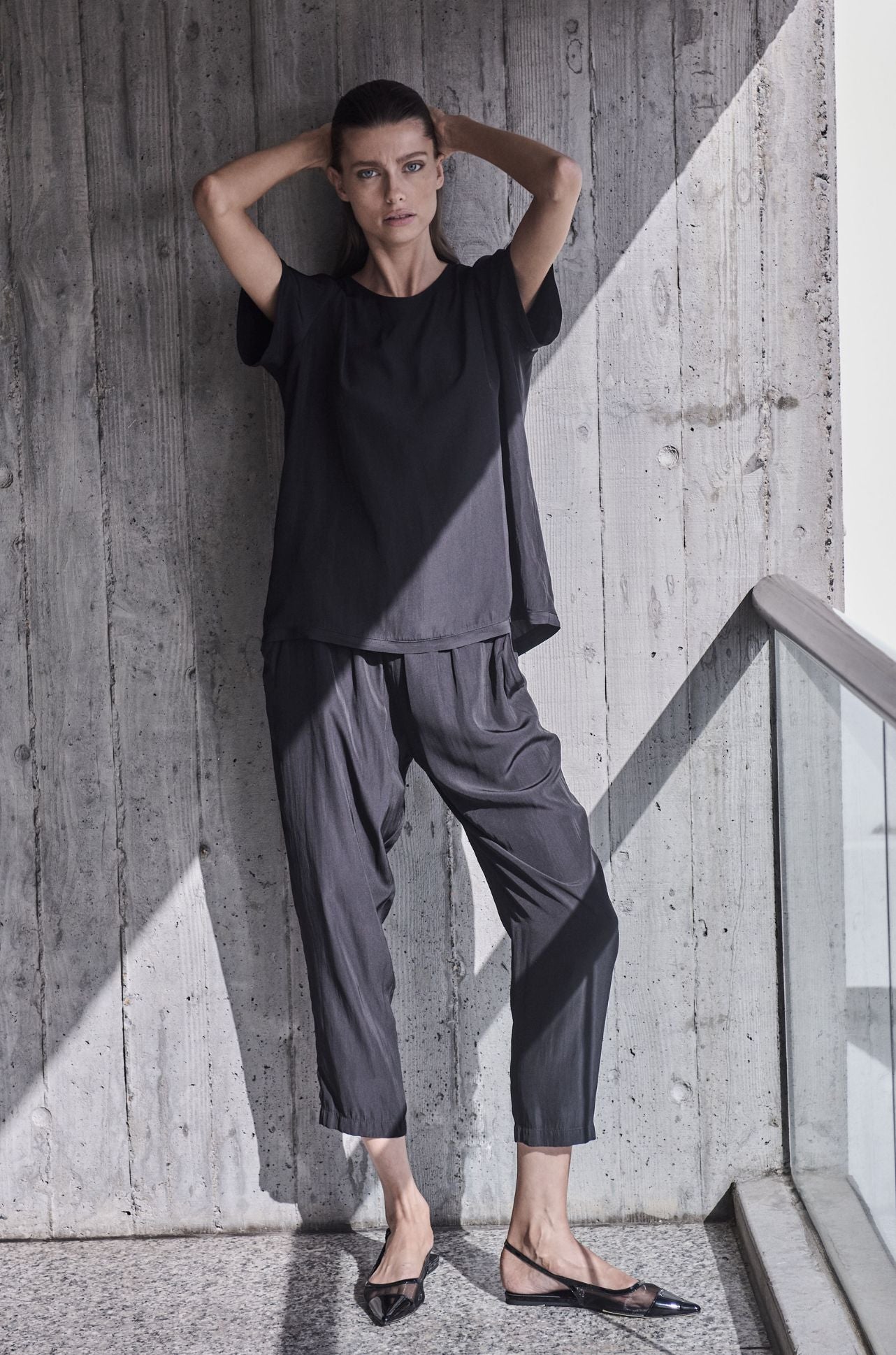 Mela Purdie - Travel T