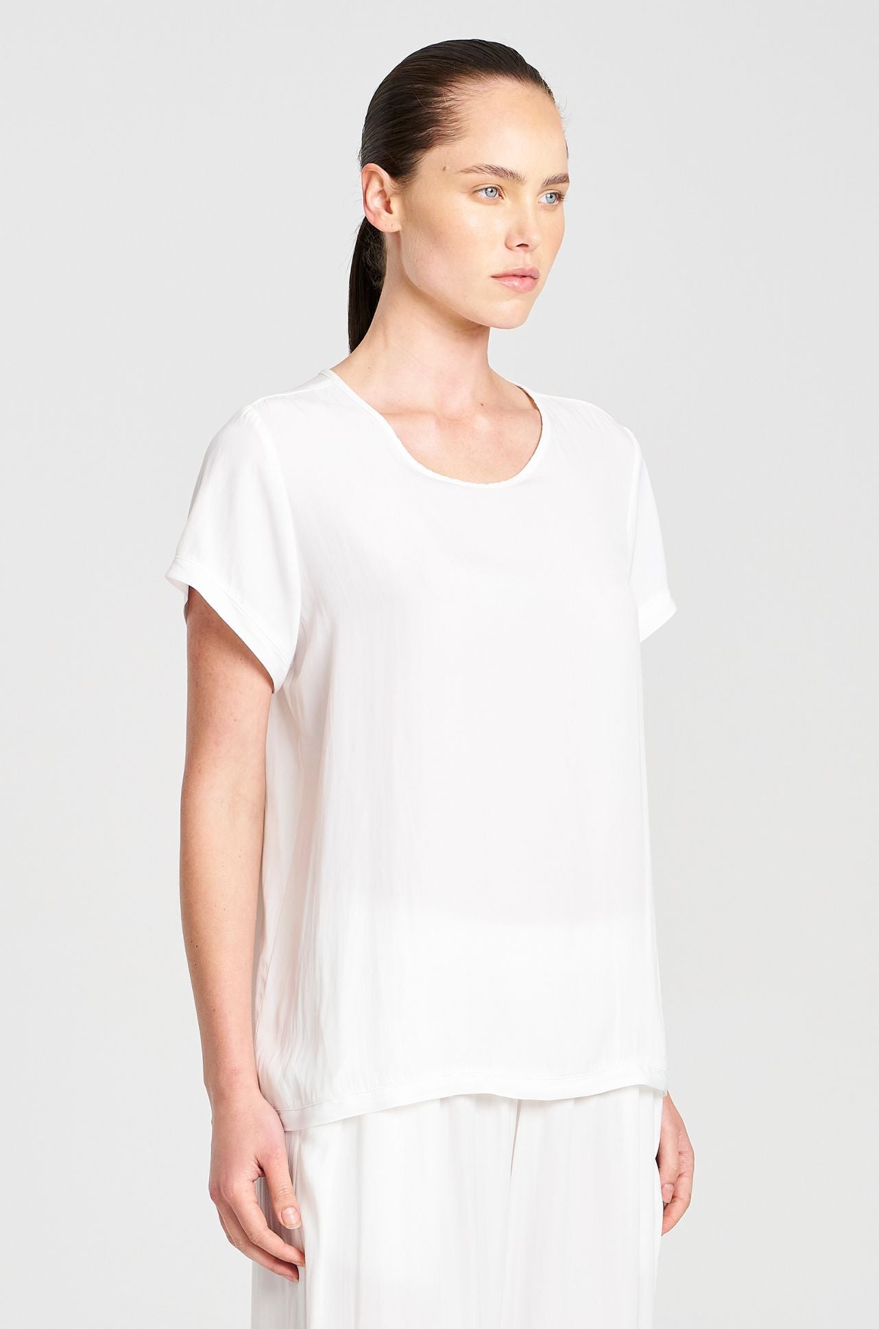 Mela Purdie - Travel T