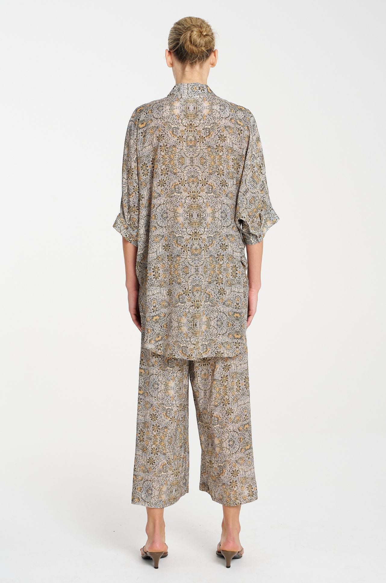 Mela Purdie - Villa Overshirt in Spinifex Print Silk