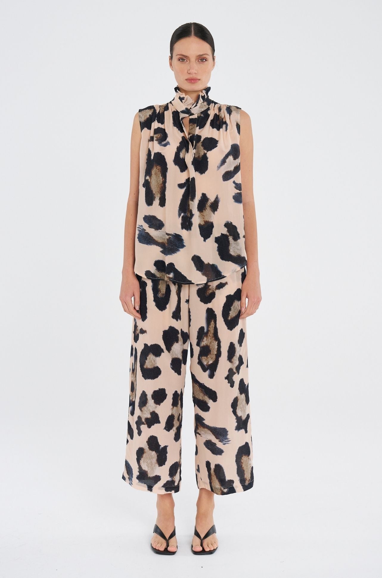 Mela Purdie - Frill Neck Tank in Blurr Print Silk