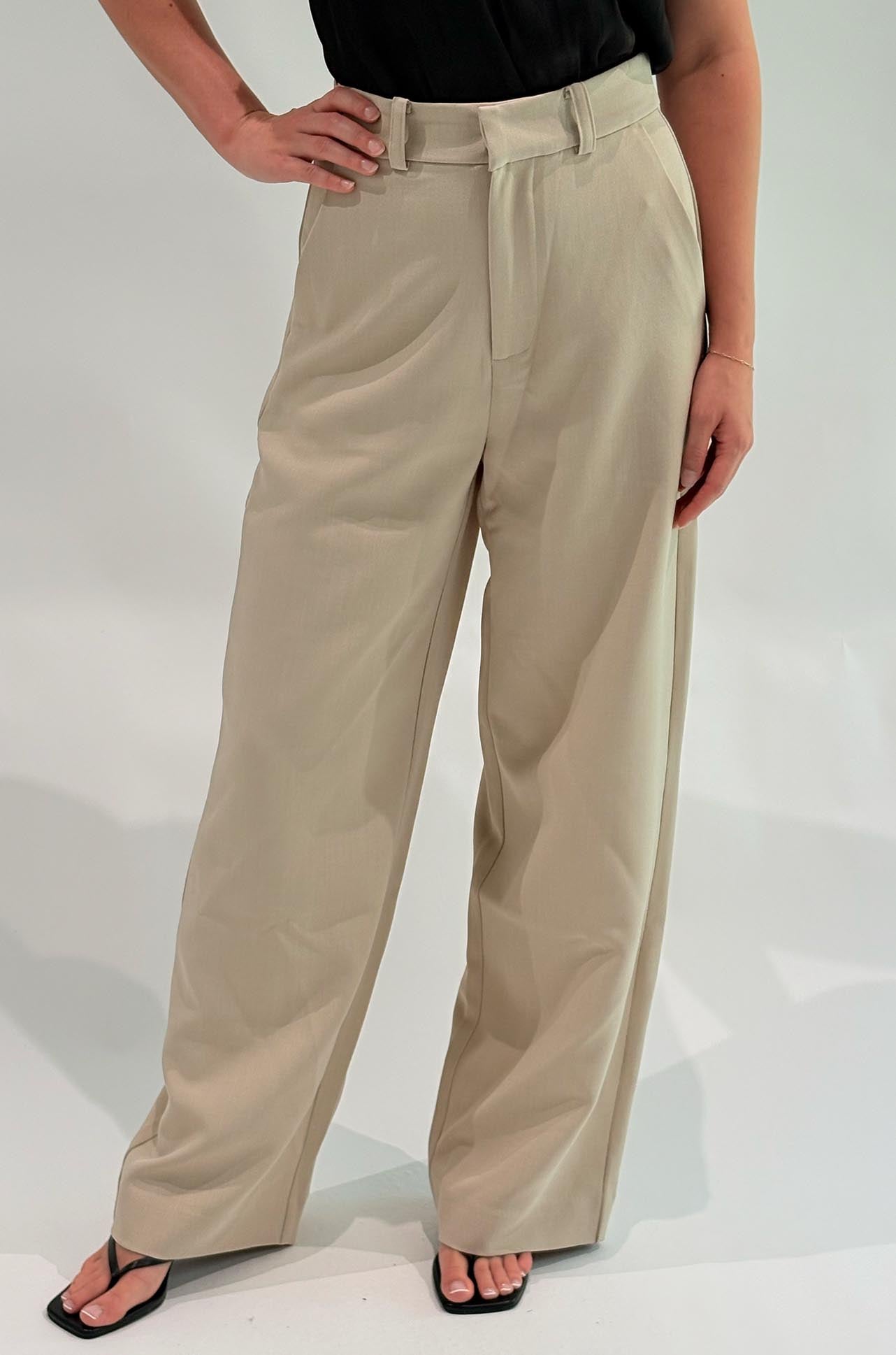 Zoe Kratzmann - fresco pant in hazelnut
