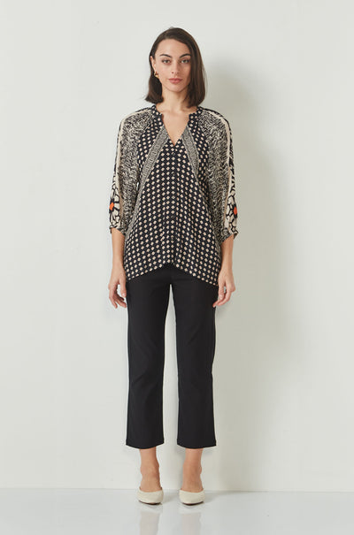 Verge - Inspire Blouse in Black Print