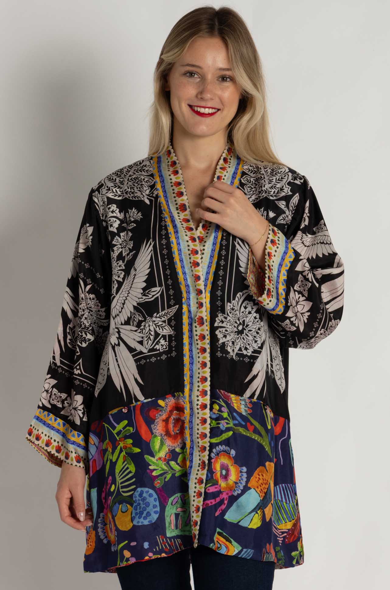 Johnny Was - Jade Reversible Kimono in Myna Scarf Print
