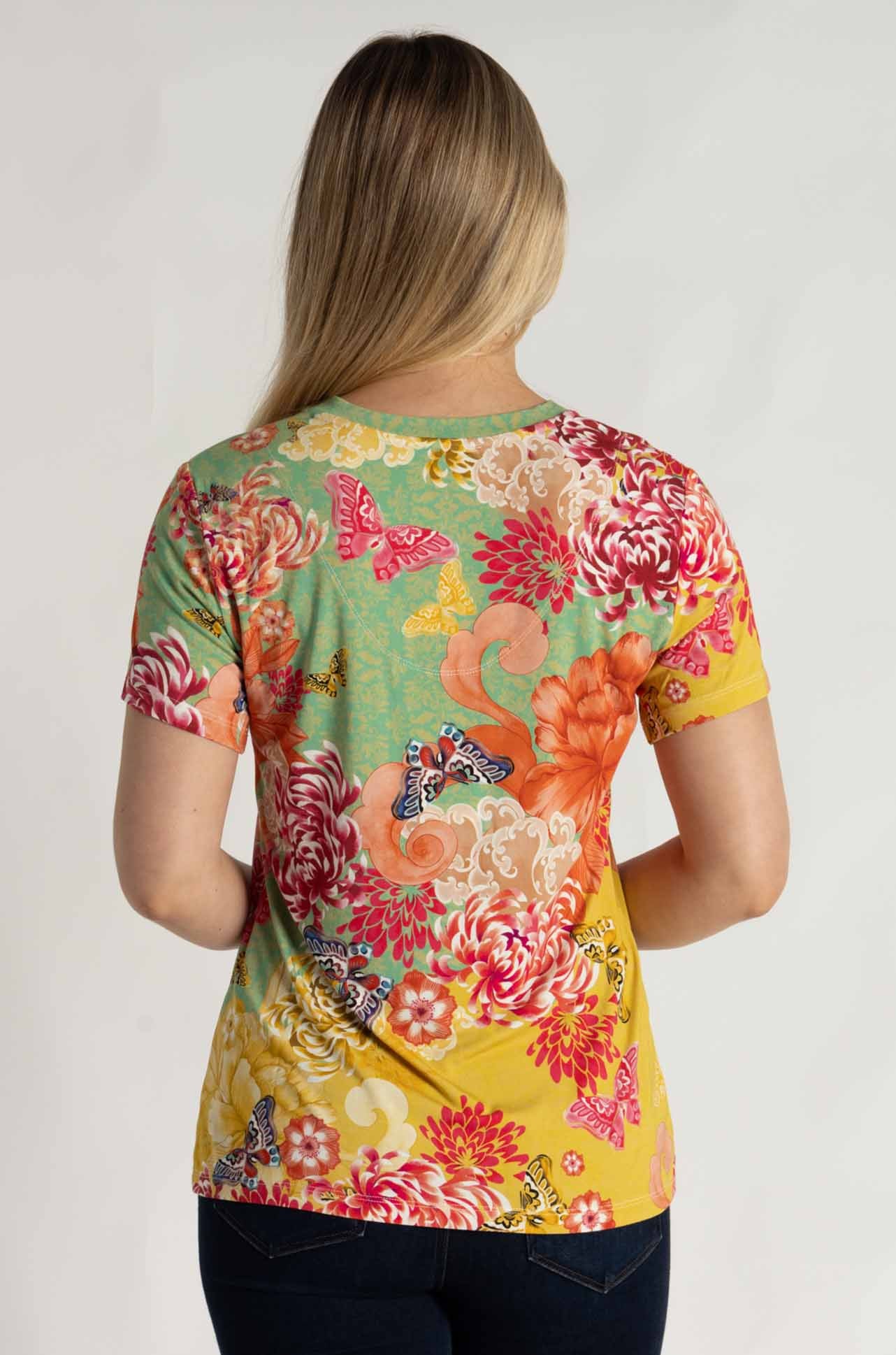 Johnny Was - The Janie Favorite Short Sleeve V Neck Tee in Charlie