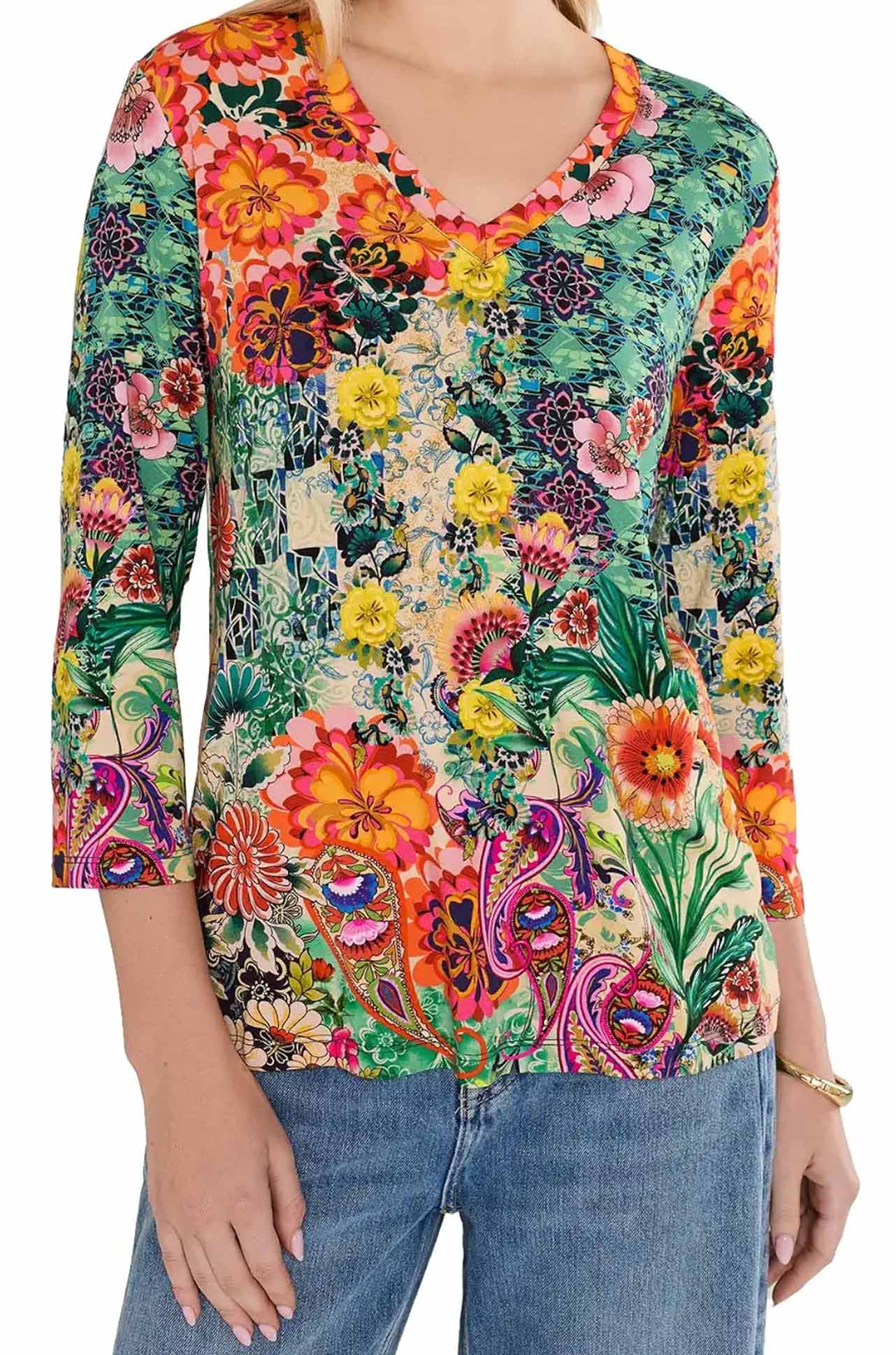 Johnny Was - The Janie Favorite 3/4 Sleeve V Neck Tee in Carlina