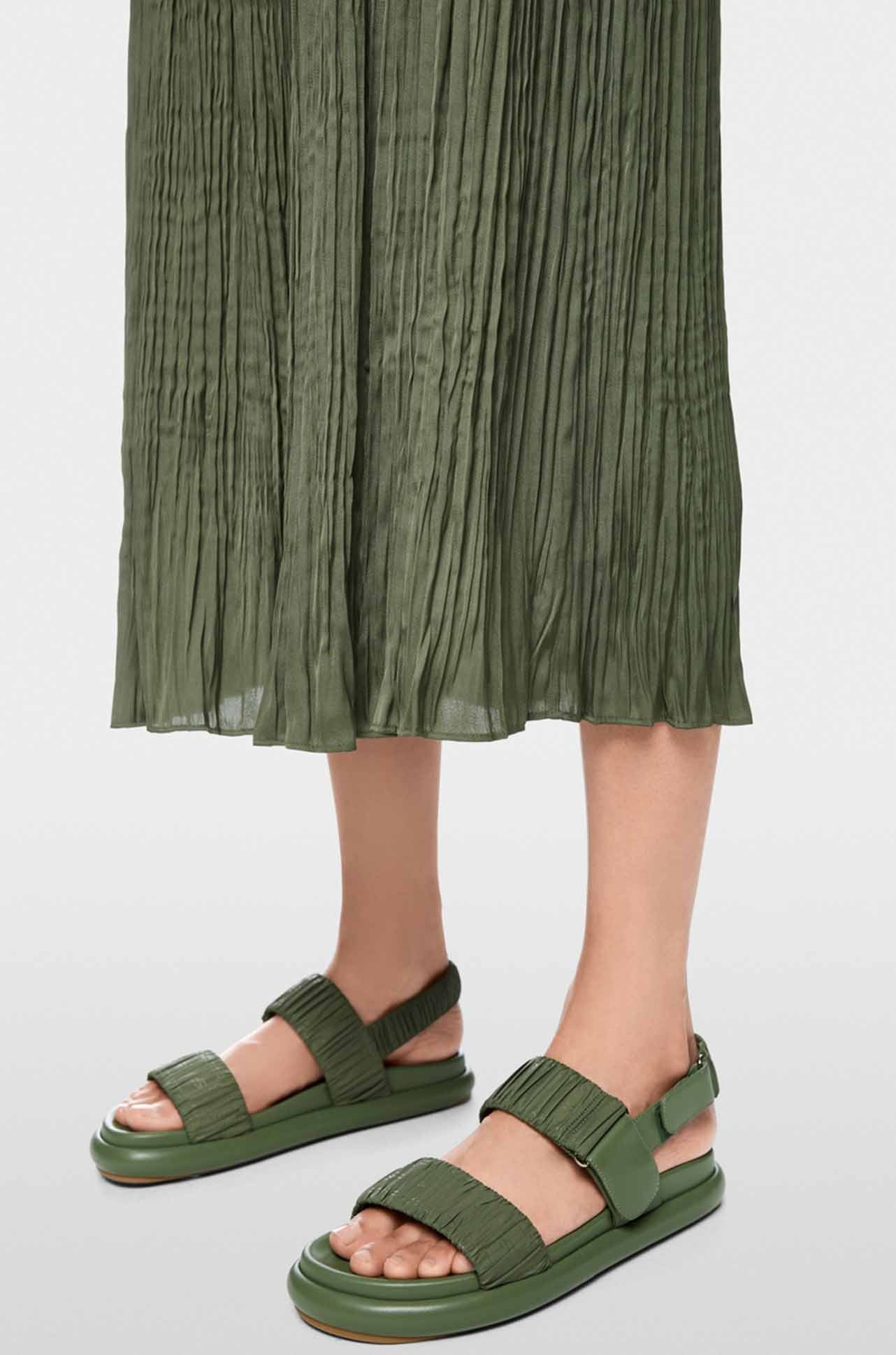 Marc Cain - Mindful Moving Rethink Together Pleated Skirt