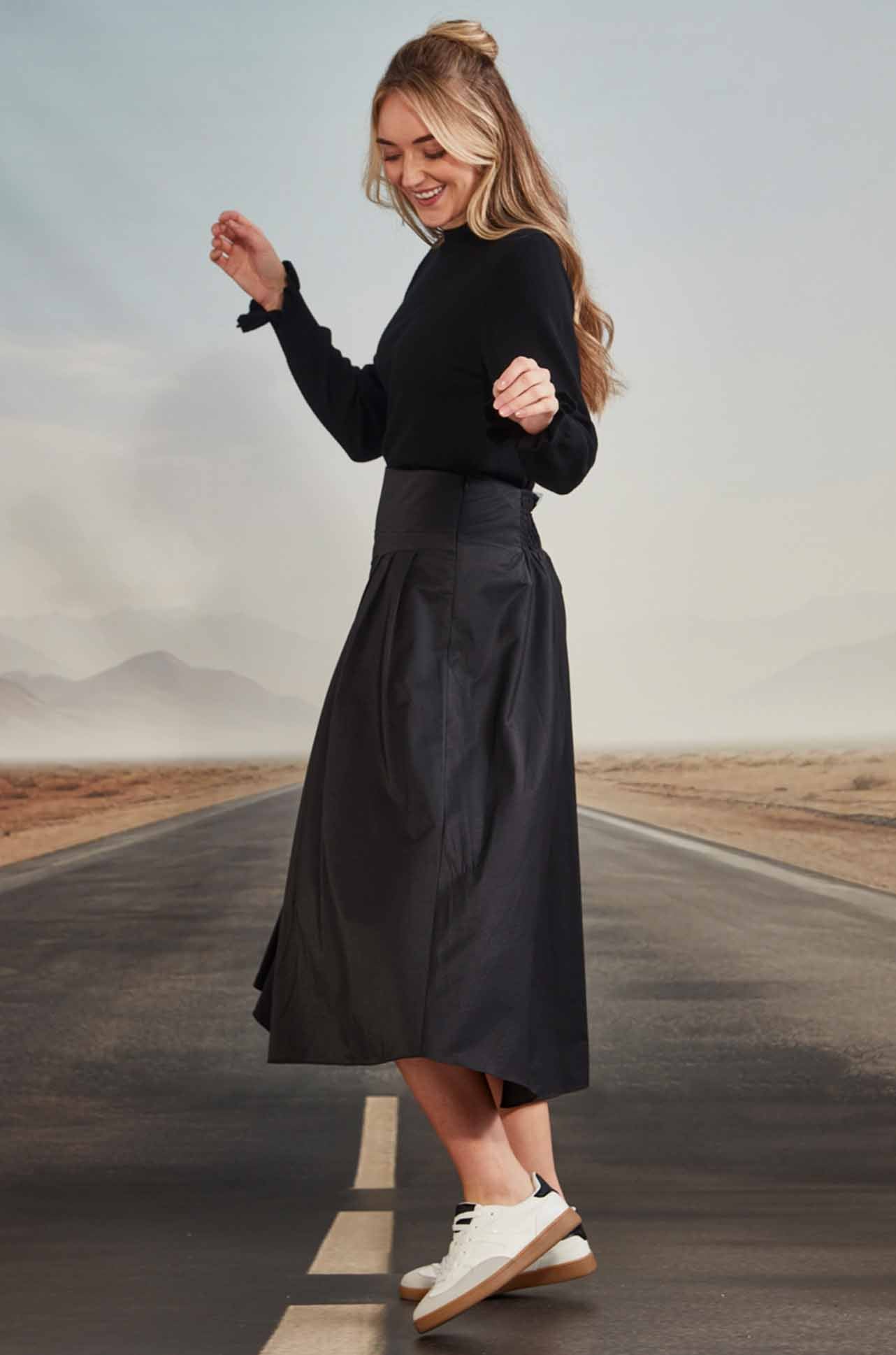 Verge - Stroll Skirt