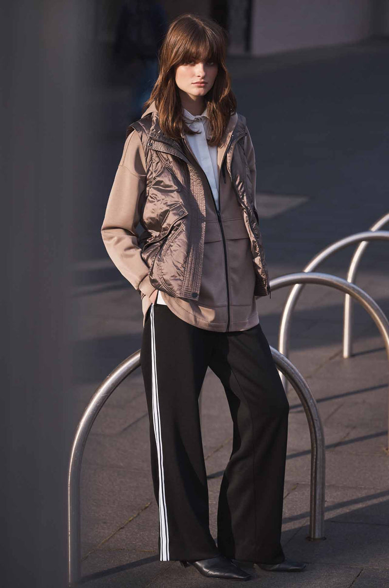 Verge - Nocturnal Vest in Mushroom