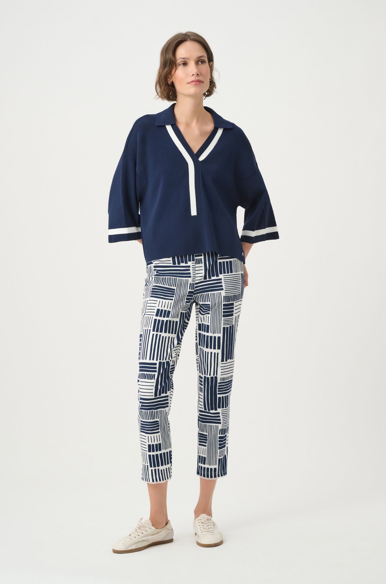 Joseph Ribkoff - Printed Mesh Hem Pants
