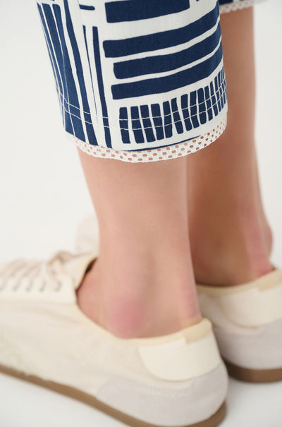 Joseph Ribkoff - Printed Mesh Hem Pants
