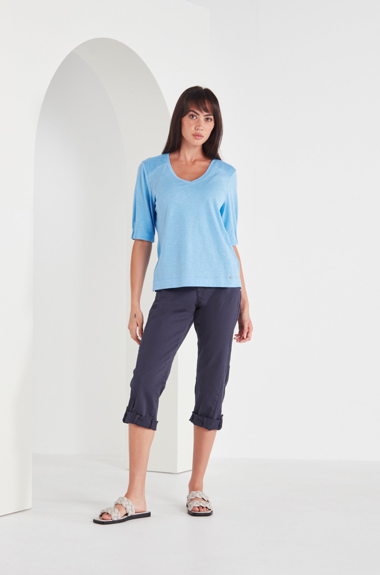 Verge - Reserve Capri Pant in Ink