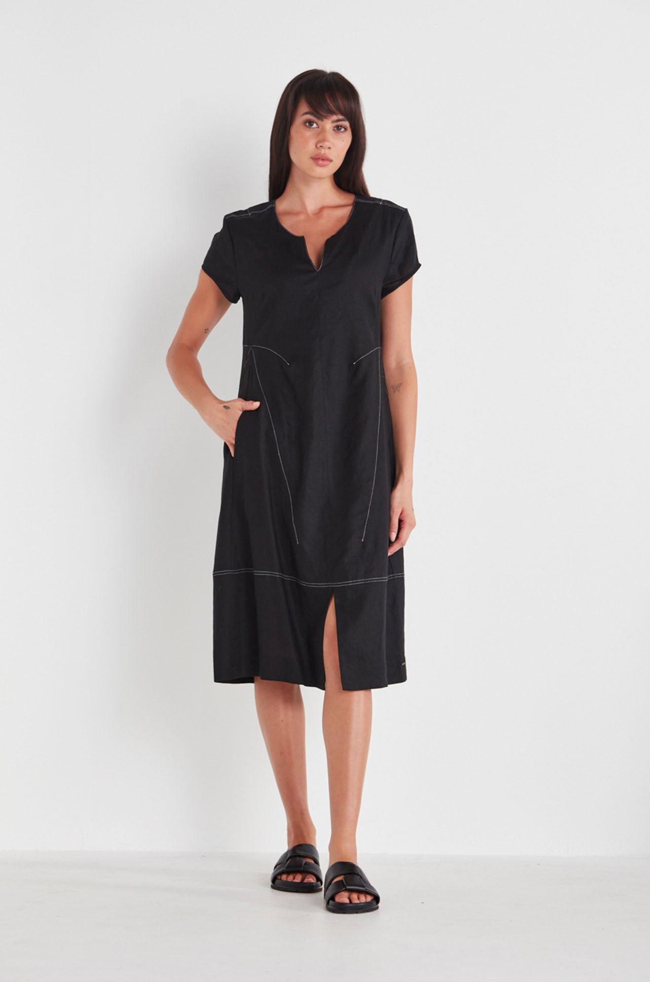 Verge - Ria Dress in Black