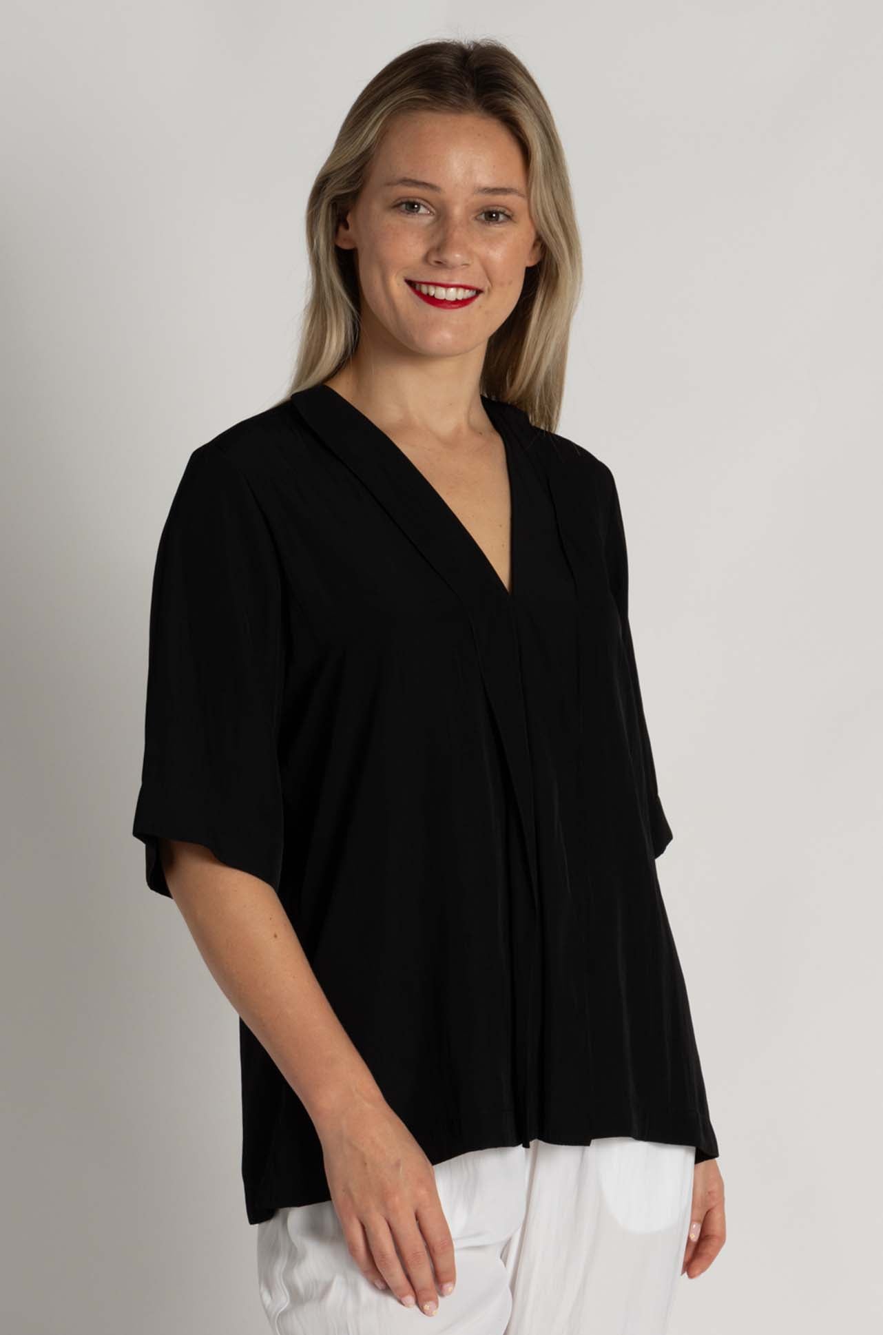 Mela Purdie - Ribbon Edge Plaza