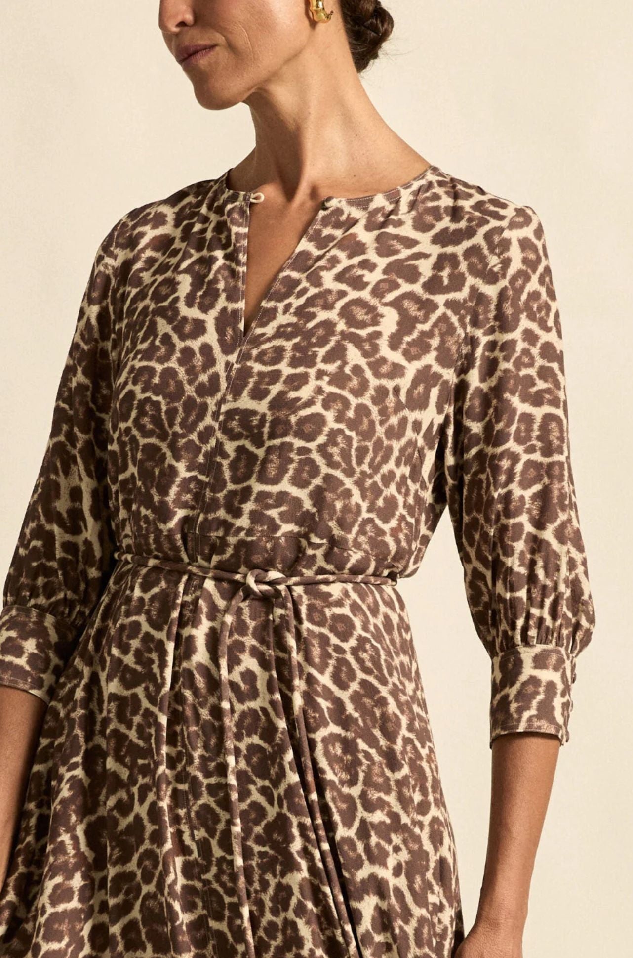 zoe kratzmann - scene dress