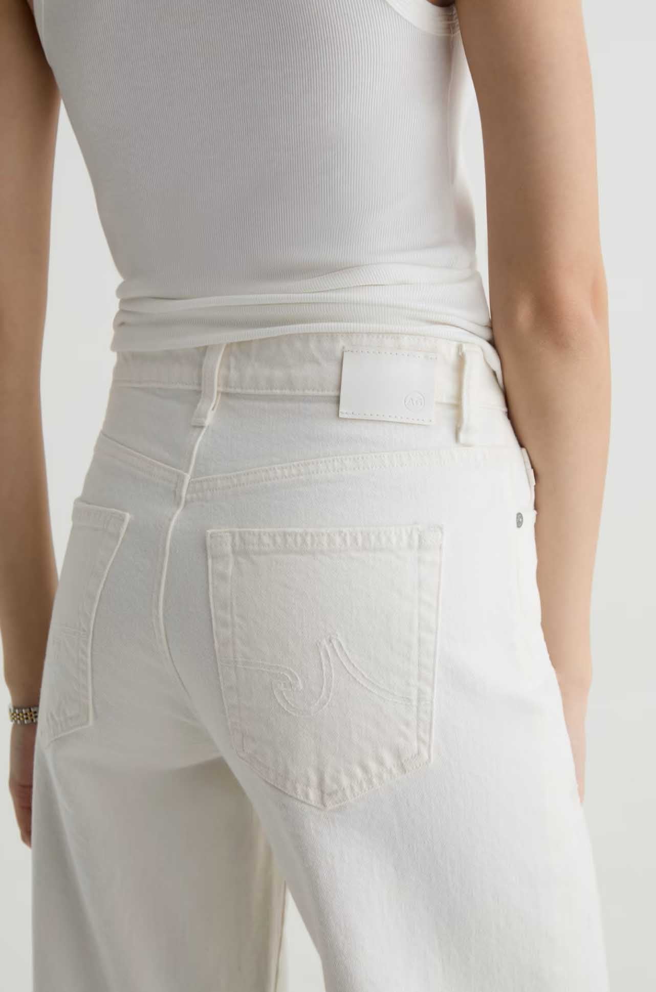 AG Jeans - Saige Wide Leg Crop Jean in Powder Mended