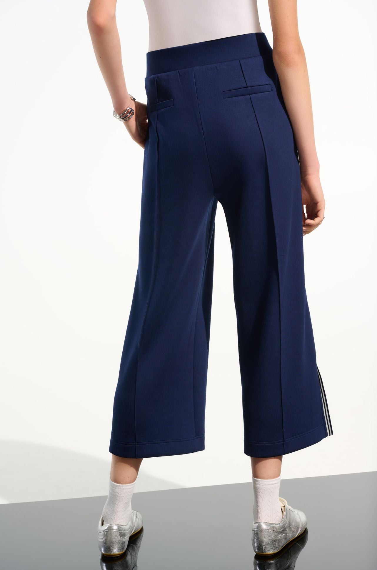 Joseph Ribkoff - Scuba Jersey Pull On Culotte Pants