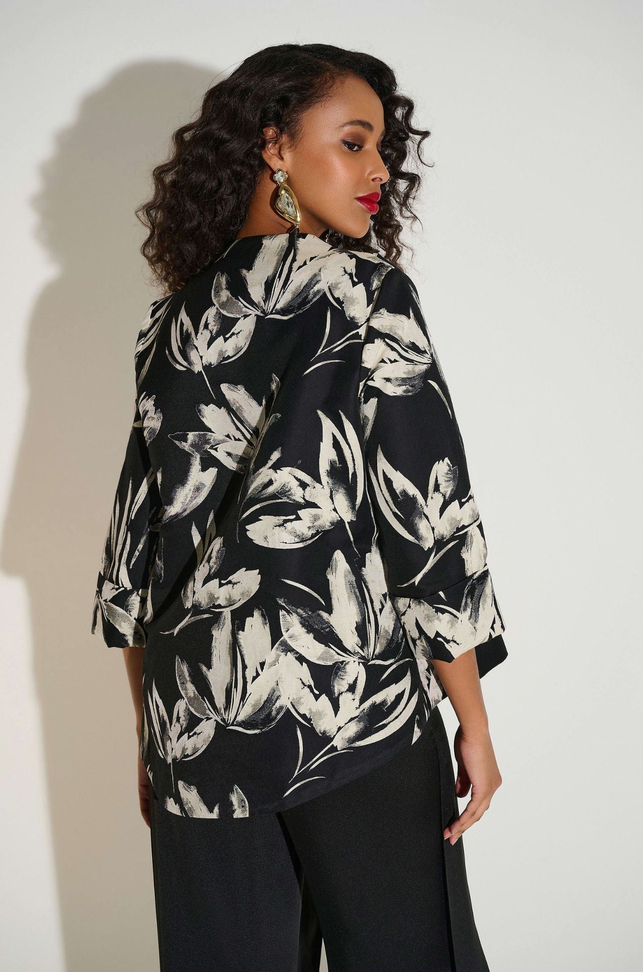 Joseph Ribkoff - Signature Jacquard Floral Print Swing Jacket