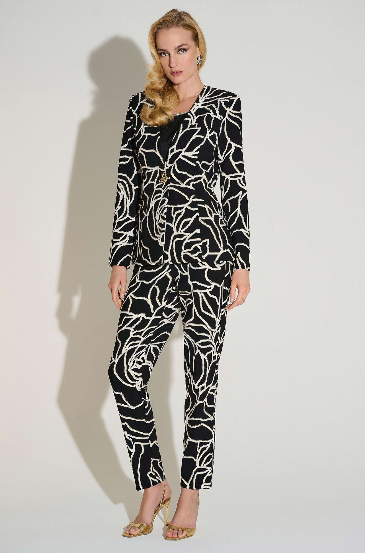 Joseph Ribkoff - Signature Lux Twill Foiled Floral Blazer