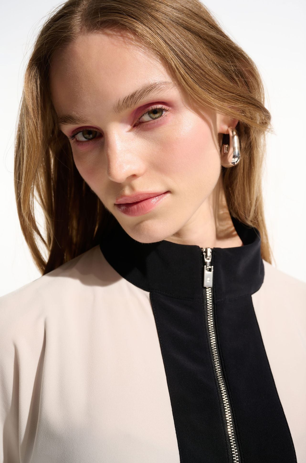 Joseph Ribkoff - Silky Knit Color Block Straight Top with Zipped Collar