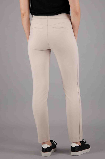 Gardeur - Slim Stretch Pull On Pant w/ Zip Pockets in Sand