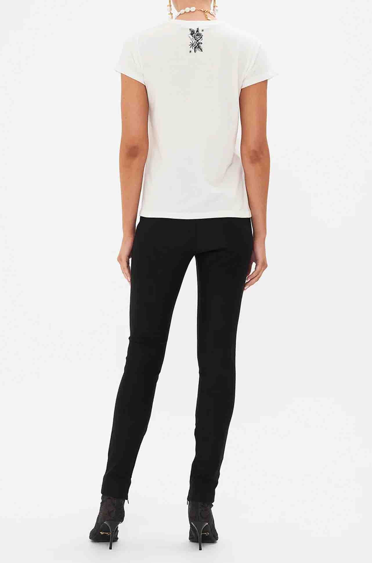 Camilla - Tales Of Tattoo Slim Fit Round Neck T-Shirt