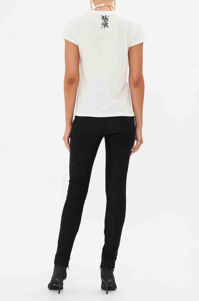 Camilla - Tales Of Tattoo Slim Fit Round Neck T-Shirt