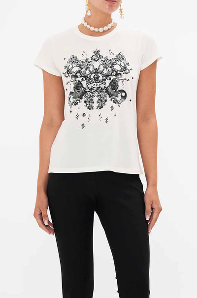 Camilla - Tales Of Tattoo Slim Fit Round Neck T-Shirt