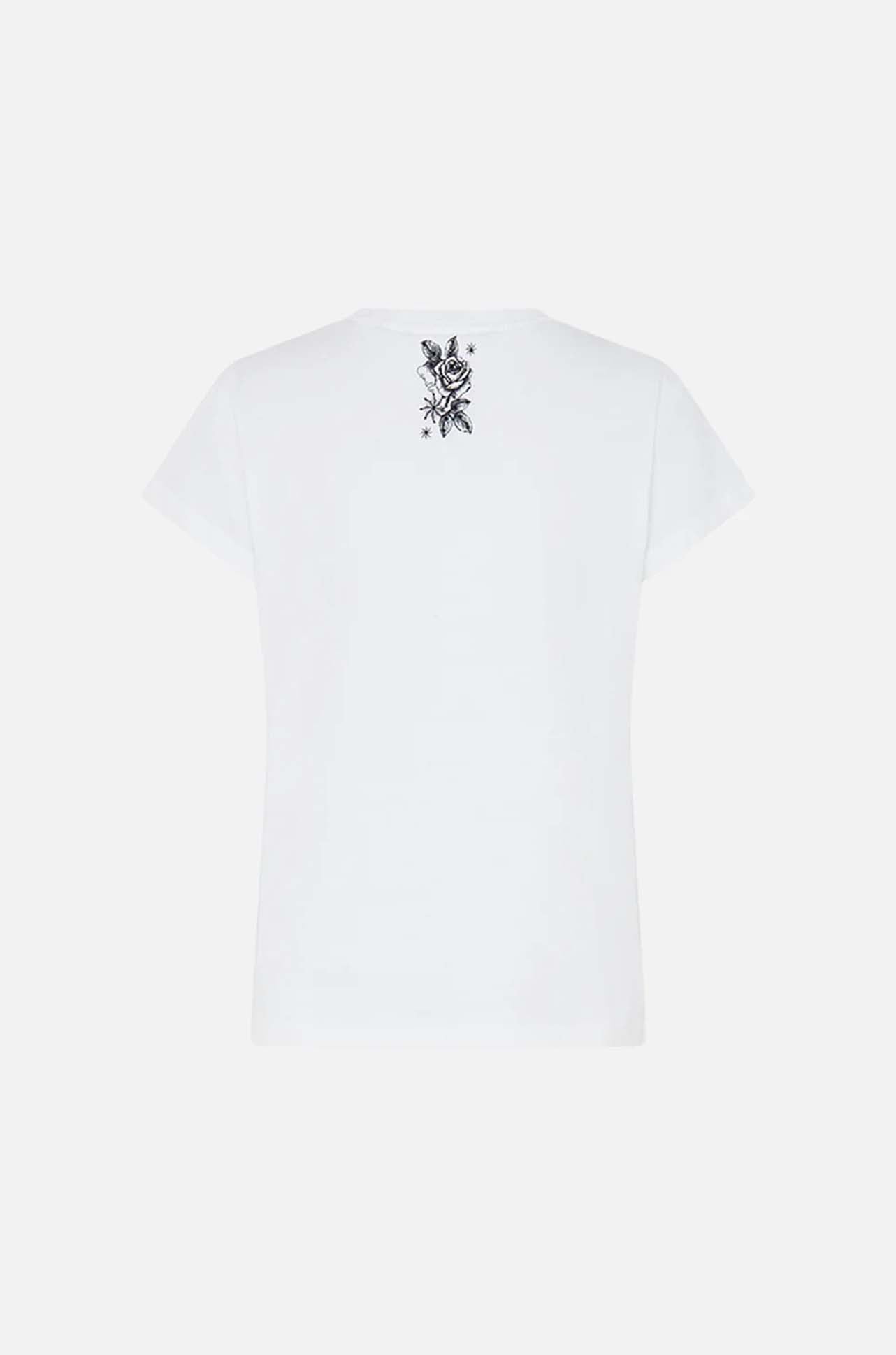 Camilla - Tales Of Tattoo Slim Fit Round Neck T-Shirt