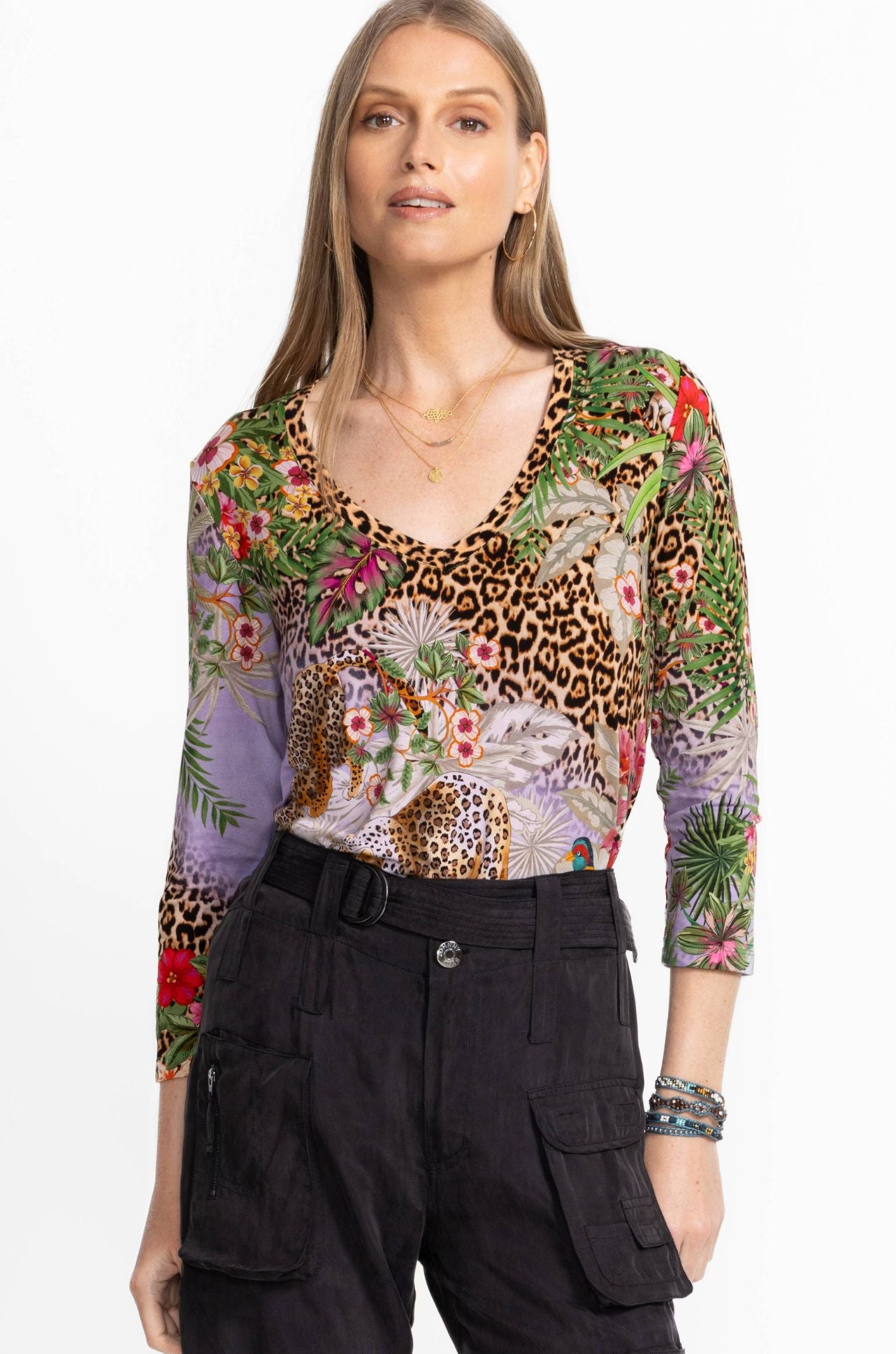 Johnny Was - The Janie Favorite 3/4 Sleeve V Neck Swing Tee in Bellina
