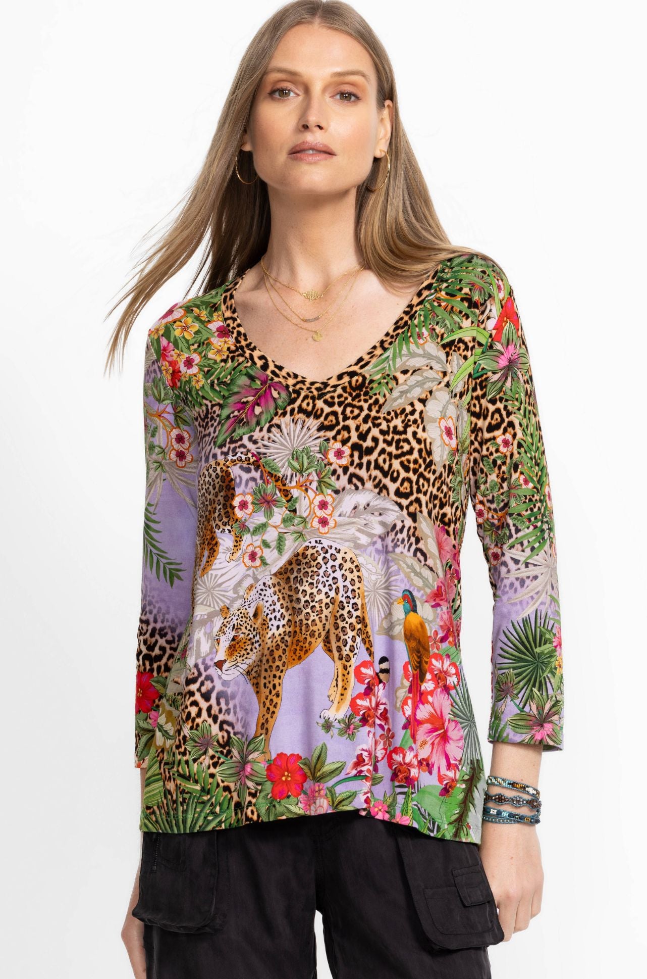 Johnny Was - The Janie Favorite 3/4 Sleeve V Neck Swing Tee in Bellina