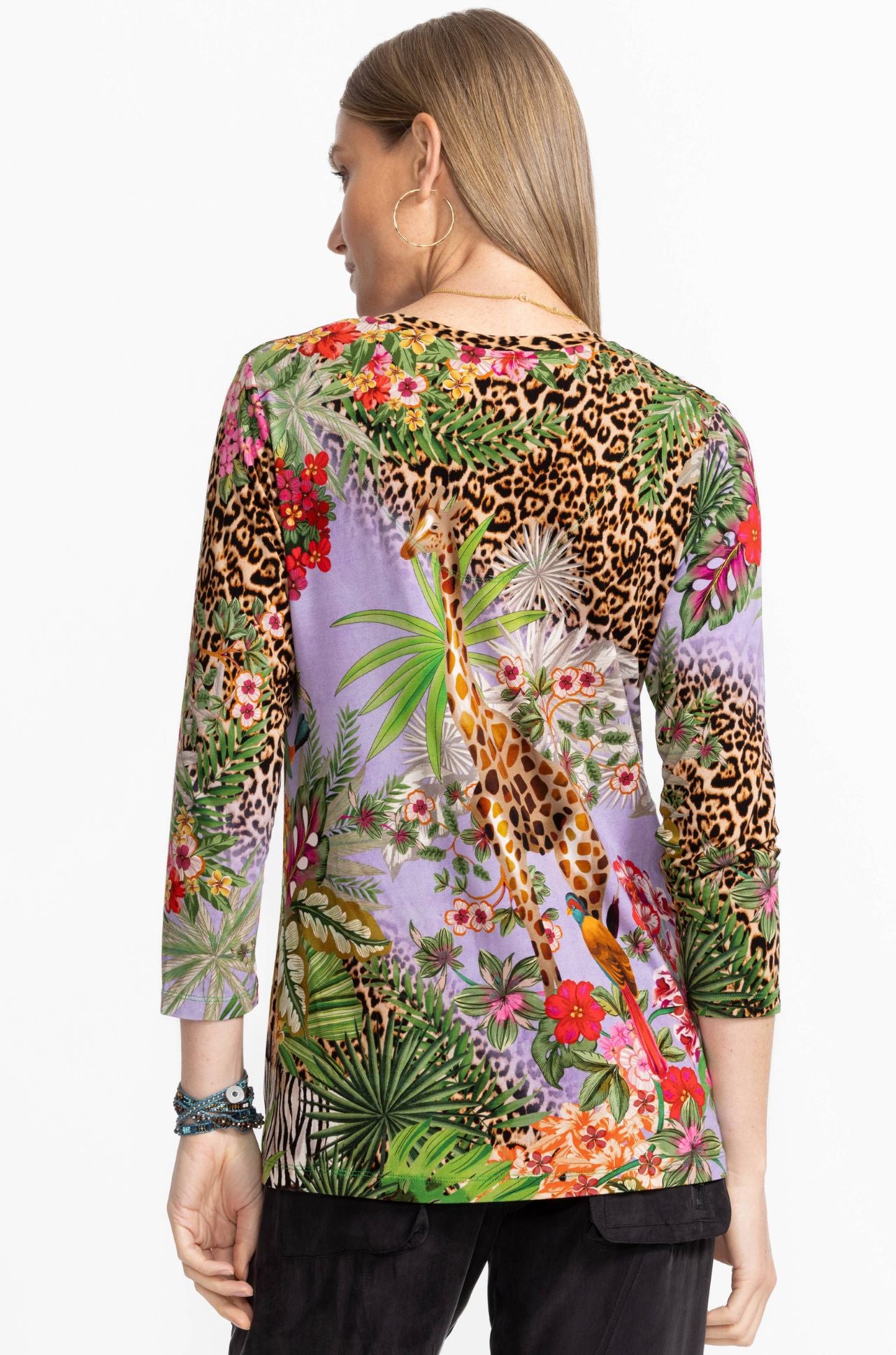Johnny Was - The Janie Favorite 3/4 Sleeve V Neck Swing Tee in Bellina