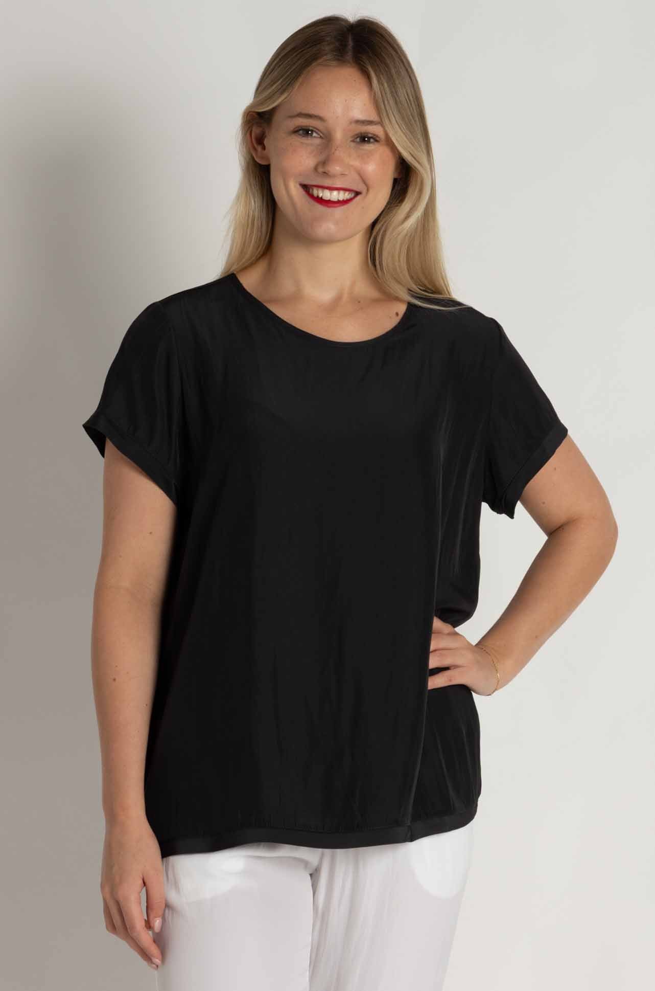 Mela Purdie - Transit T in Carbon
