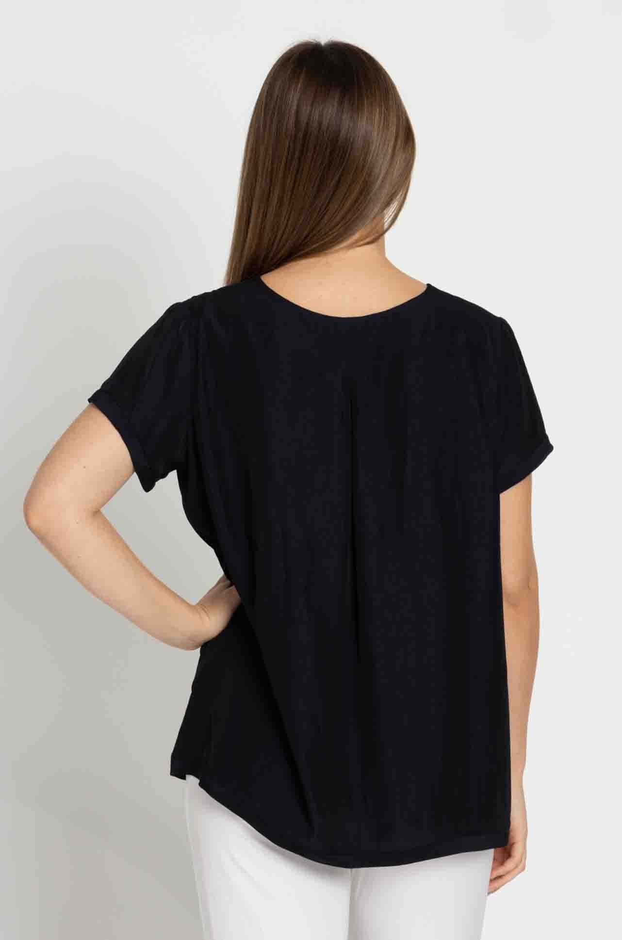 Mela Purdie - Travel T