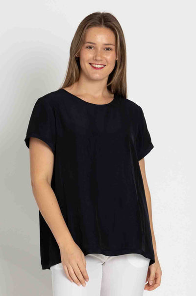 Mela Purdie - Travel T