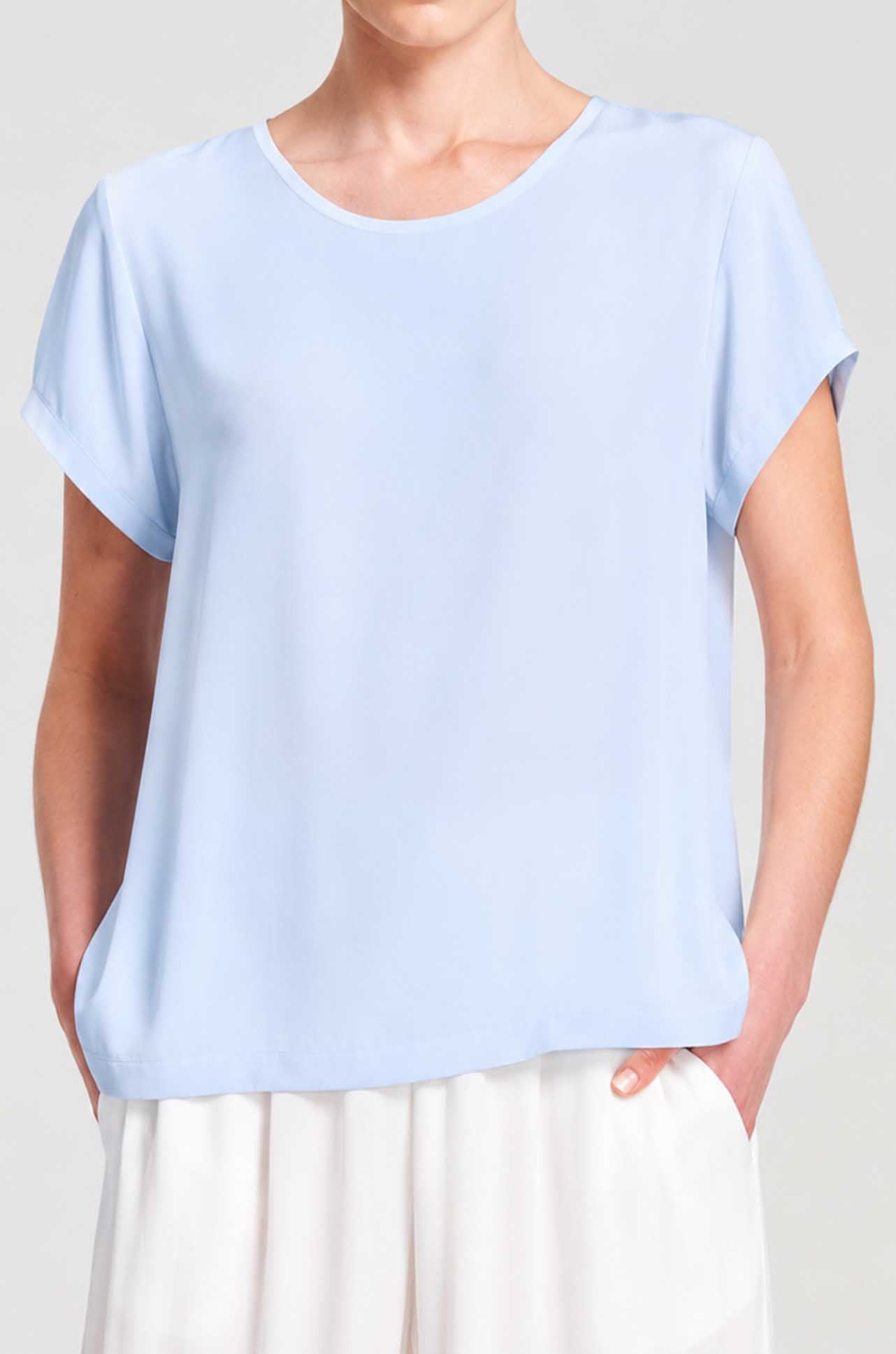Mela Purdie - Travel T